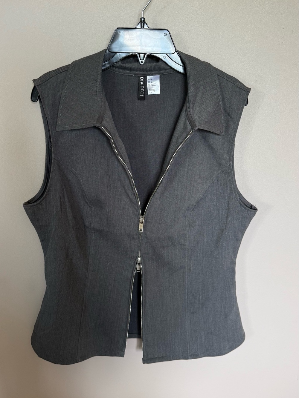 Zipper vest top